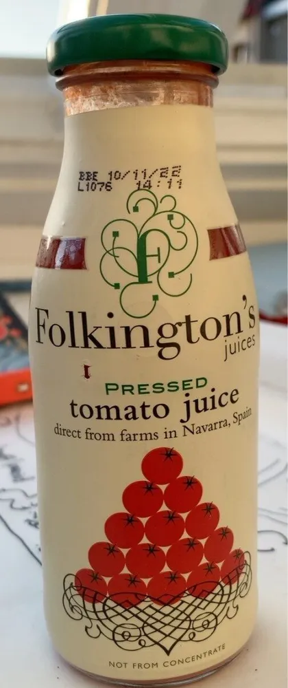 Pressed tomato juice