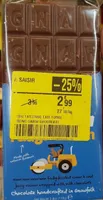 Fudge crung gnaw chocolate