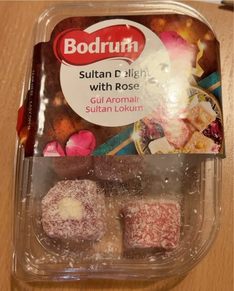 Sultan delight with rose