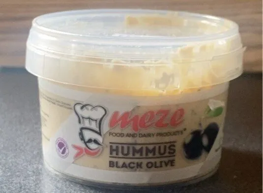 Hummus black olive
