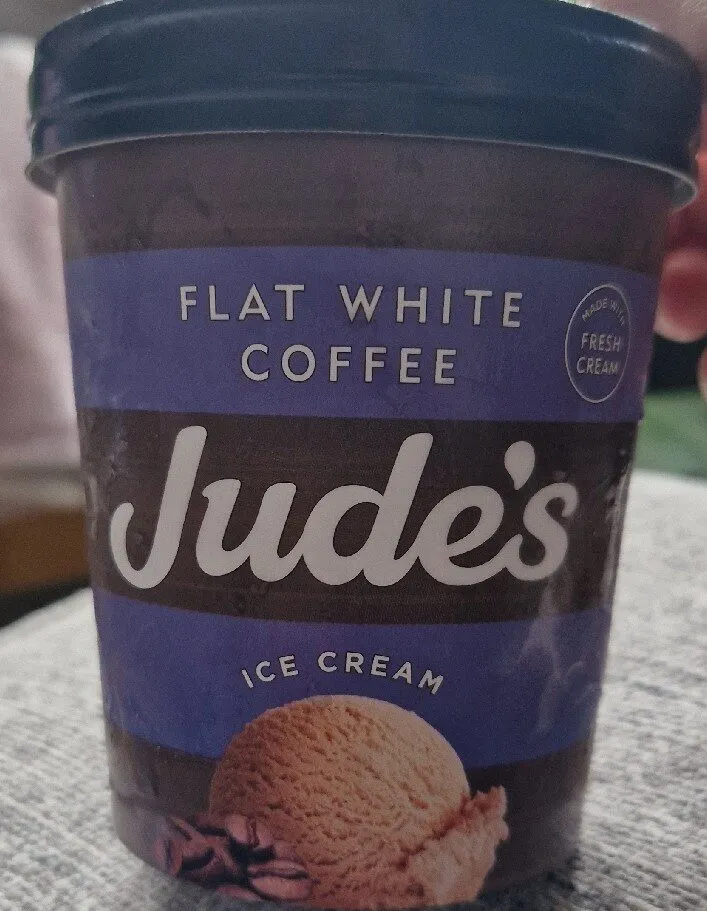 Flat white coffe ice cream