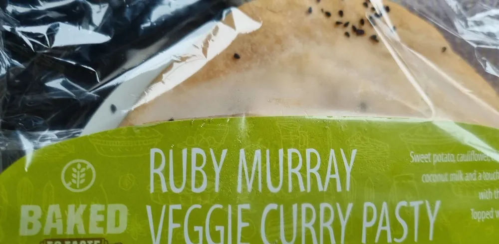Ruby Murray Veggie Curry Pasty