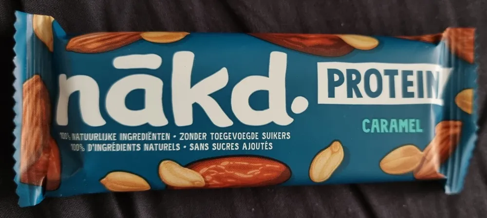 NAKD PROTEIN - Caramel - | Barres protéinées | 7g de protéines végétales | 100% d'ingrédients naturels | Sans sucres ajoutés | 3 x 45g | 135g