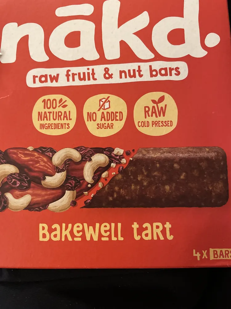 Bakewell Tart Raw Fruit & Nut Bar