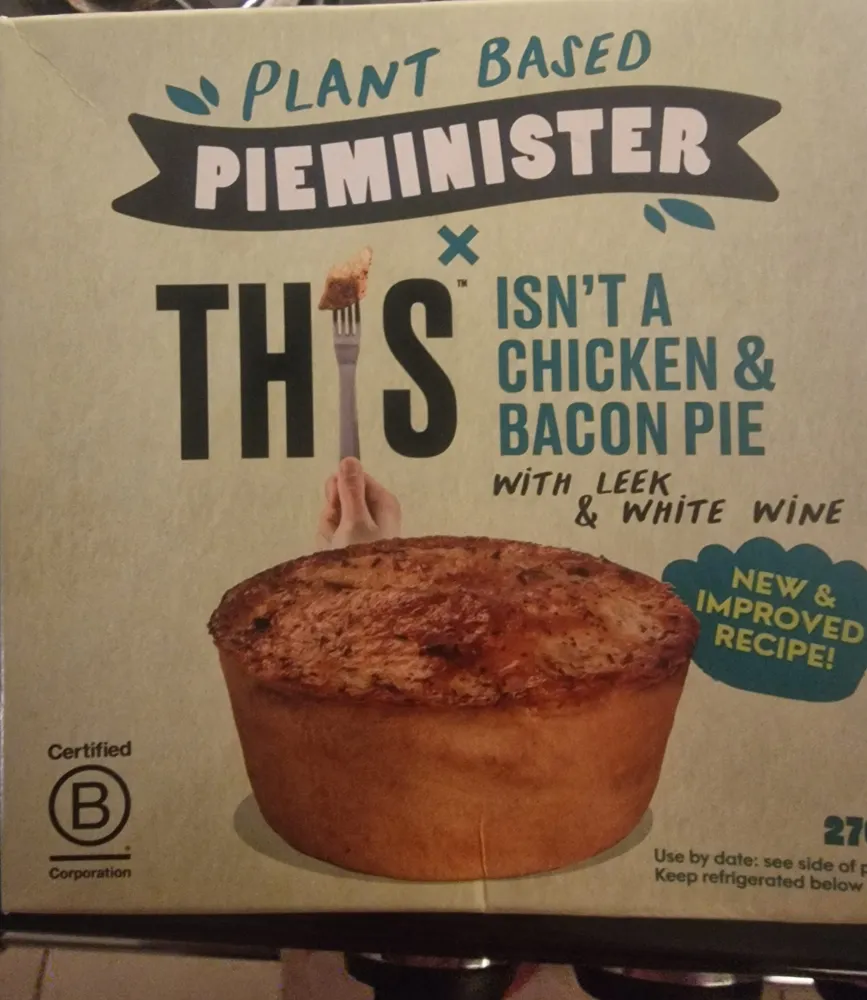 This Isn't a Chicken & Bacon Pie with Leek & White Wine