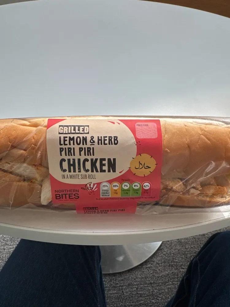 Piri chicken sub roll
