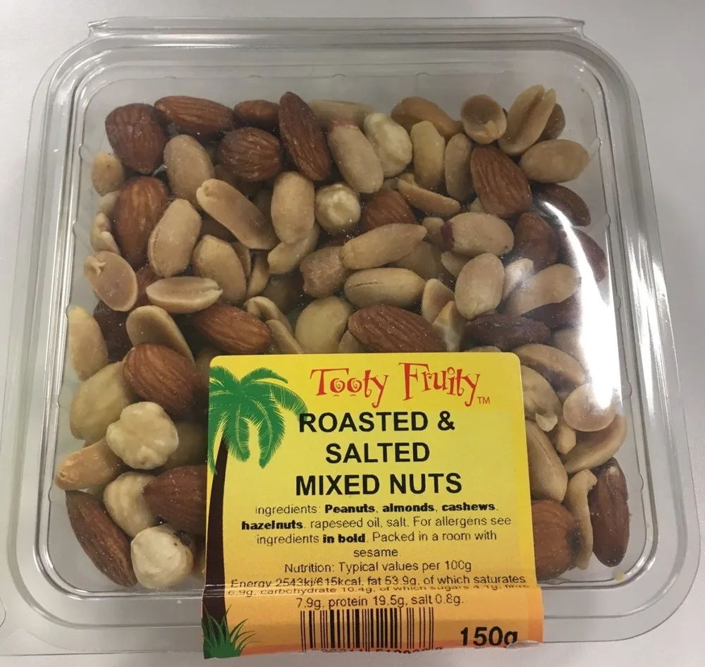 Noix melangees roties et salées