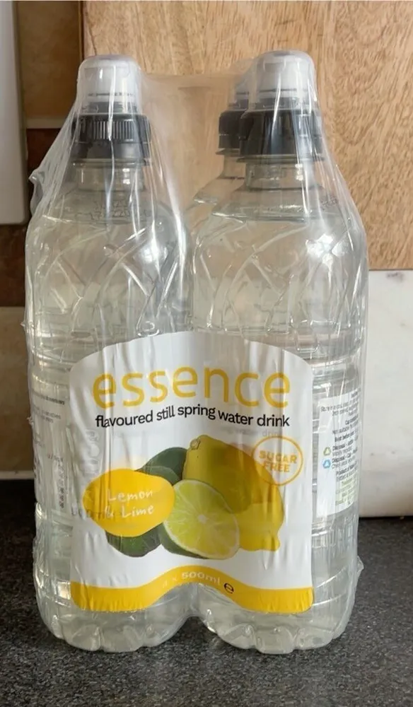 Flavoured still spring water drink