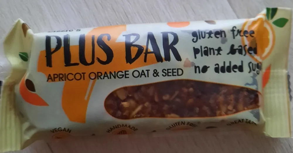 Lizzie's PLUS BAR apricot orange oat & seed