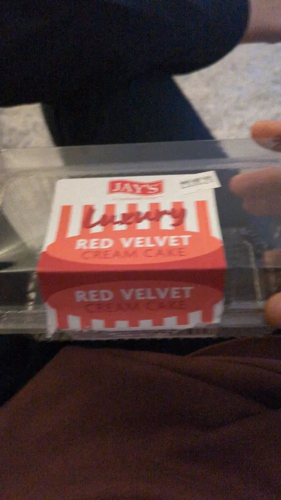 Red Velvet Cream Cake