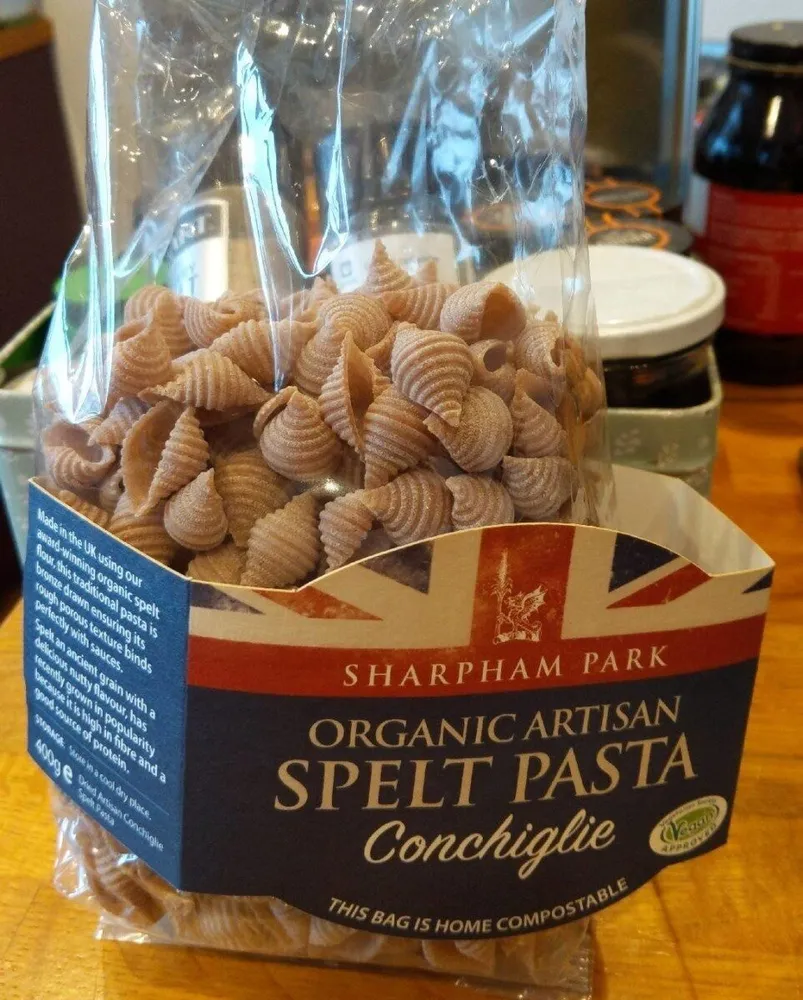 Organic artisan spelt pasta conchiglie