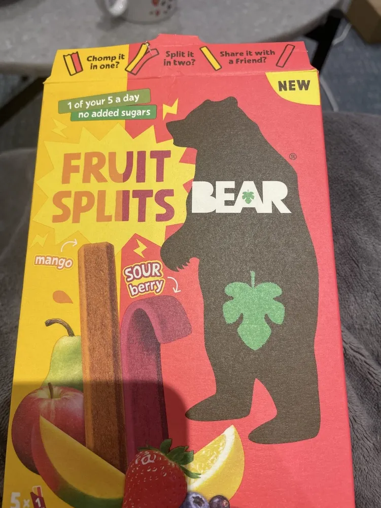 Gently Dried Fruit And Vegetable Sticks With Apple, Pear, Lemon, Mango And Berries