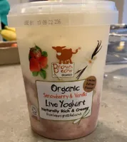 Strawberry and Vanilla Live Yougurt