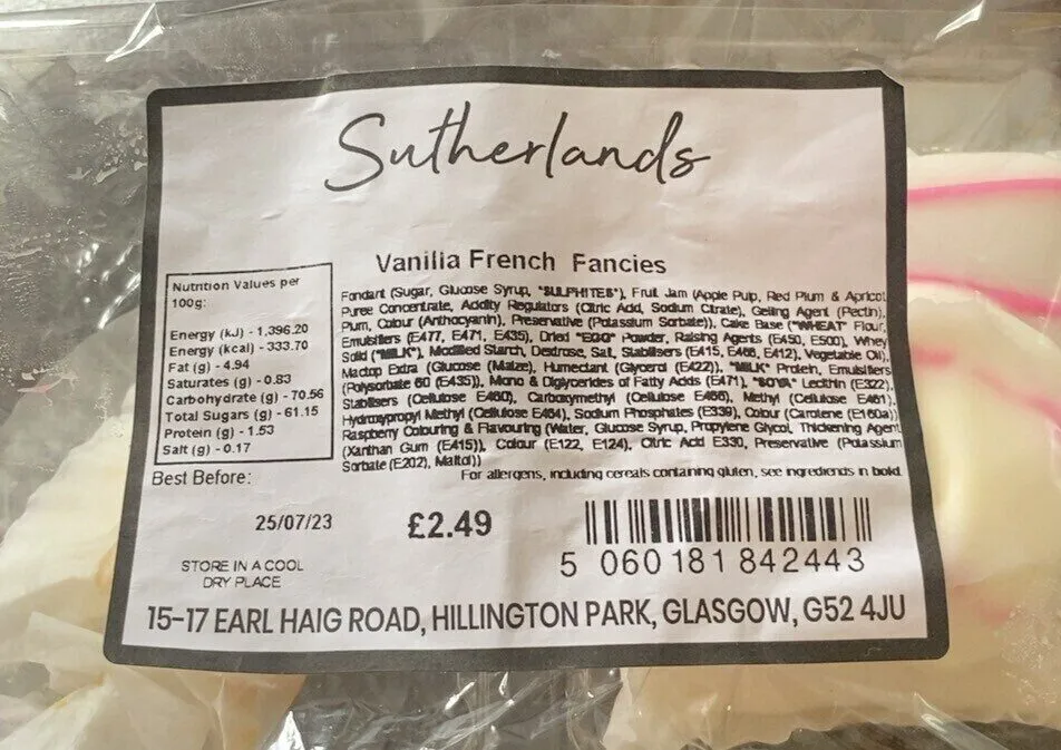 Vanilla french fancies