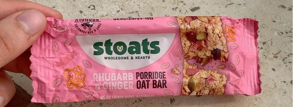 Porridge oat bar