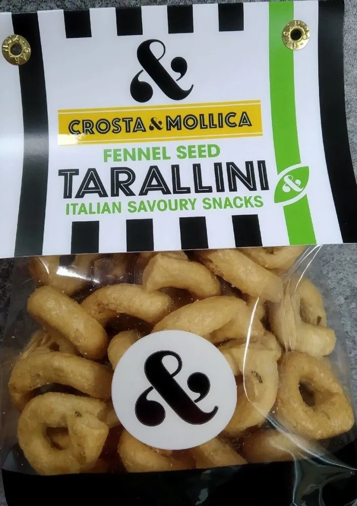 Fennel seed tarallini