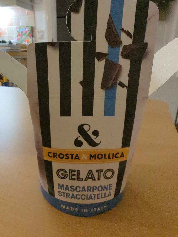 Gelato Mascarpone Stracciatella