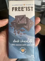 Dark chocolate 70% with sea salt