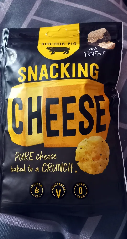 Snaking cheese with truffle