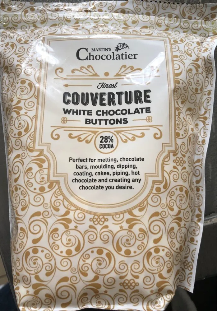 Couverture white chocolate buttons