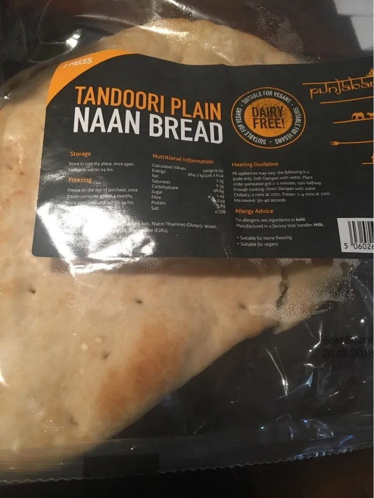 Tandooru plain naan bread