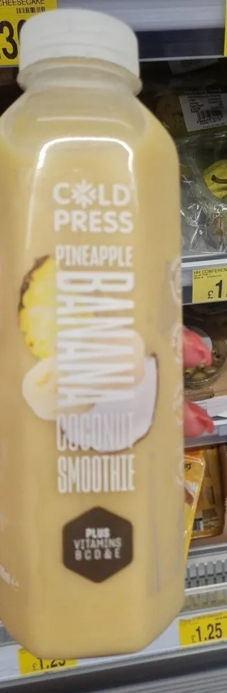 Pineapple Banana coconut smoothie