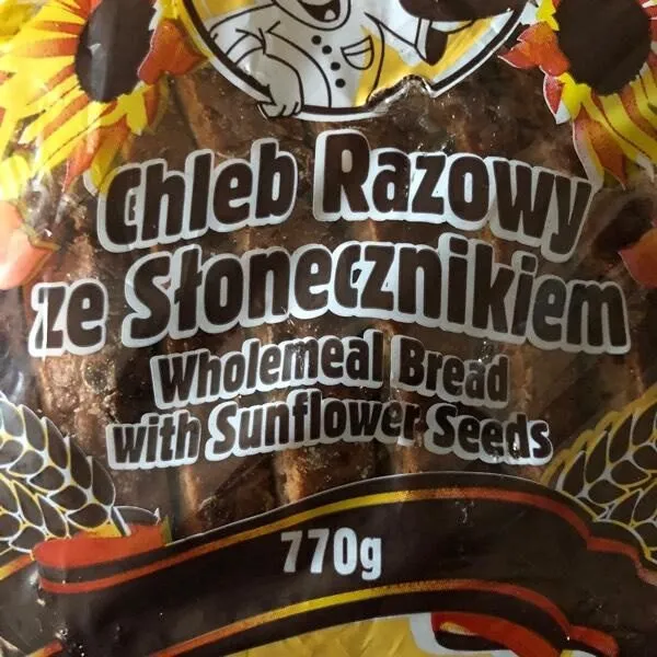 Chleb razowy ze slonecznikiem