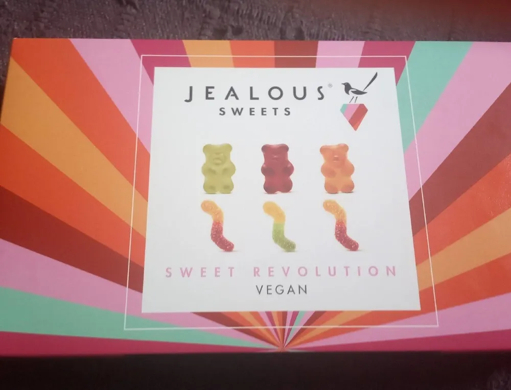 Sweet revolution (Jealous Sweets)