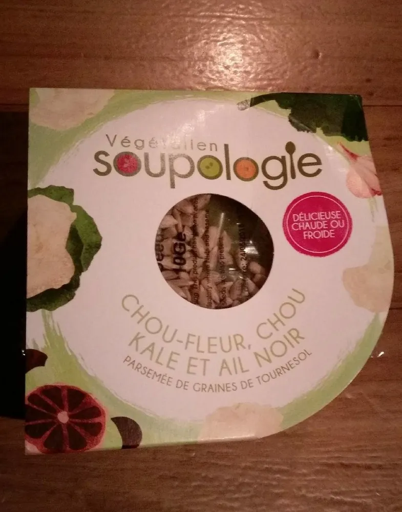 Soupe chou-fleur chou kale et ail noir