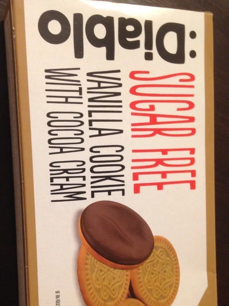 Vanilla Cookie with Cocoa Cream
