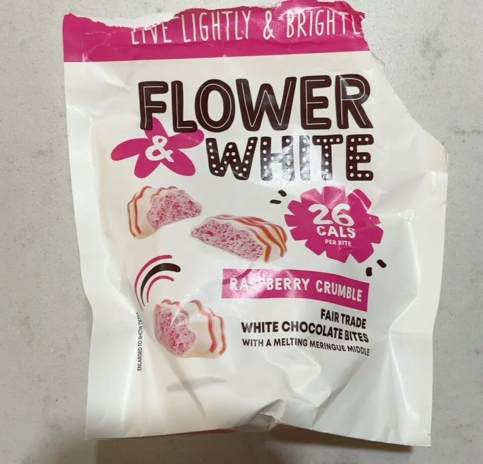 TREAT YOURSELF LIGHTER FLOWER &WHITE 19 CALS PER B