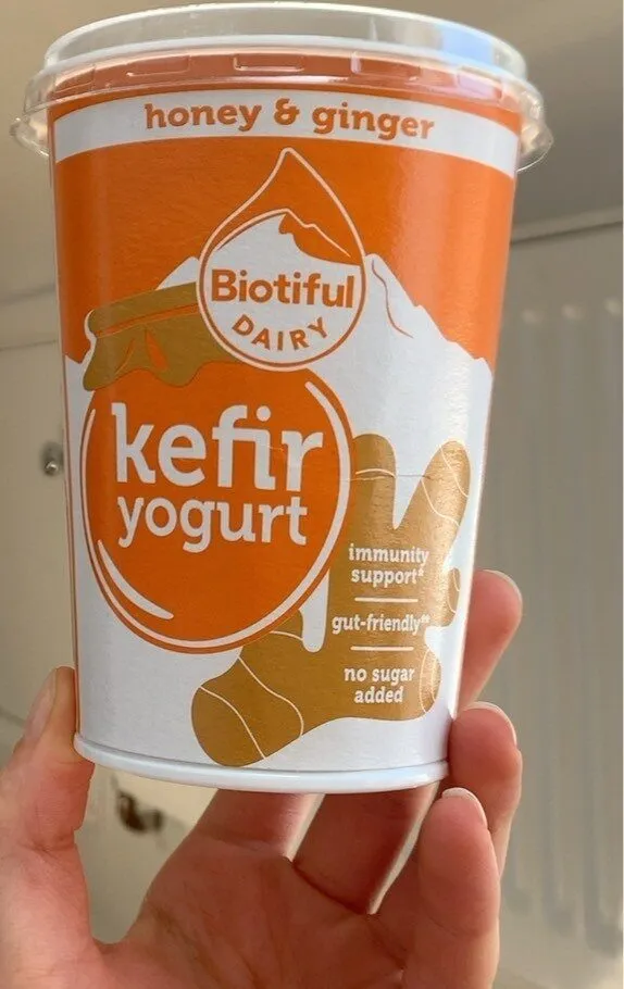 Kefir yoghurt honey & ginger