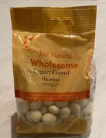 Wholesome yoghurt coated raisins