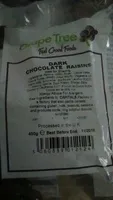 Dark chocolate raisins