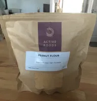 Peanut flour