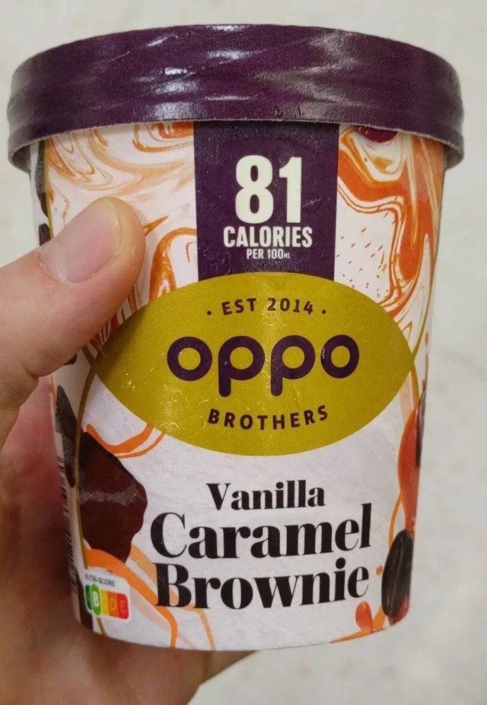 Vanilla Caramel Brownie