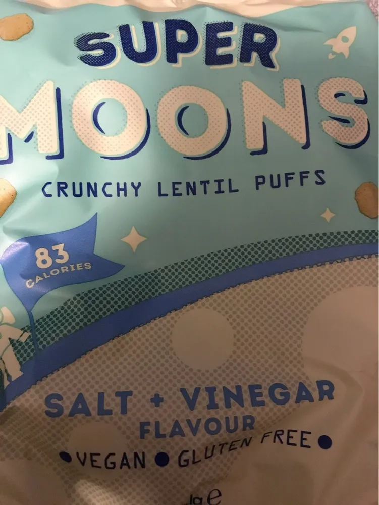 Crunchy lentil puffs