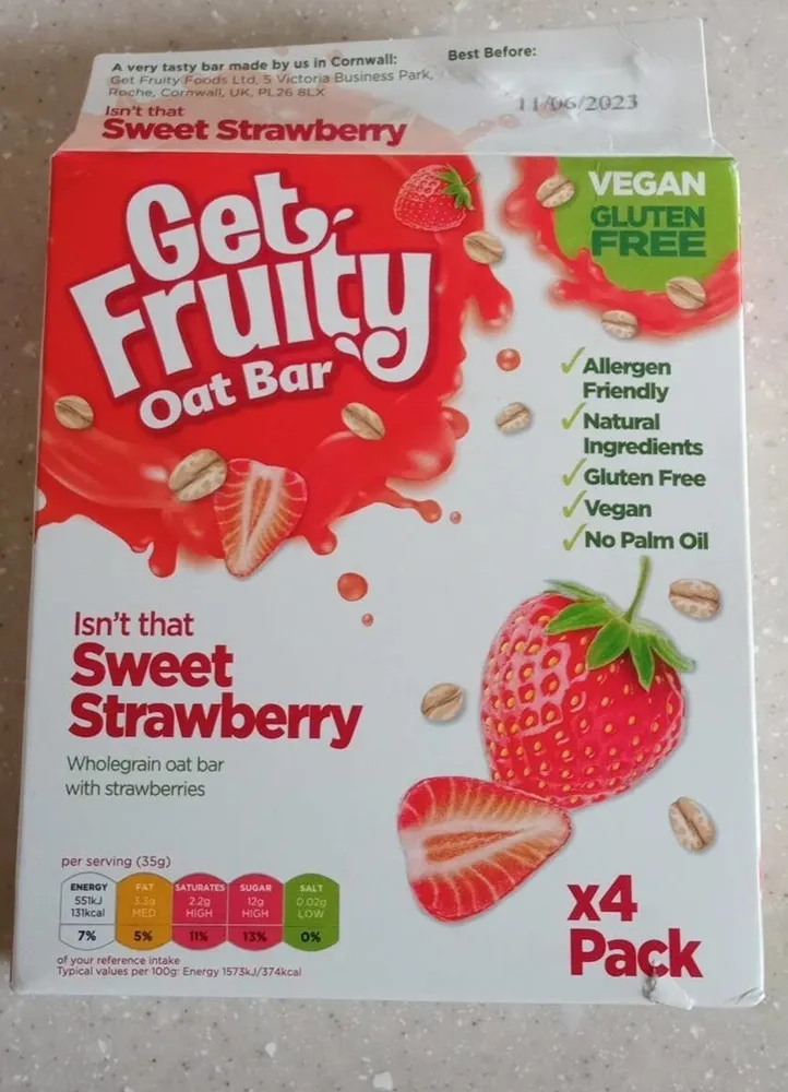 Sweet Strawberry oat bar