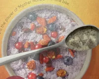 Chia breakfast with raisins znd blueberry powder