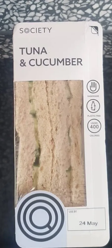 Tuna & cucumber sandwich