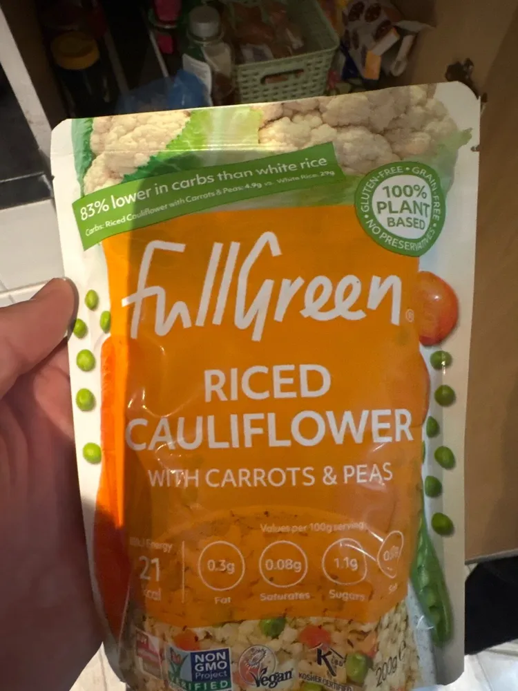 Riced Cauliflower With Carrots & Peas