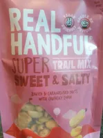 Super trail mix sweet & salty