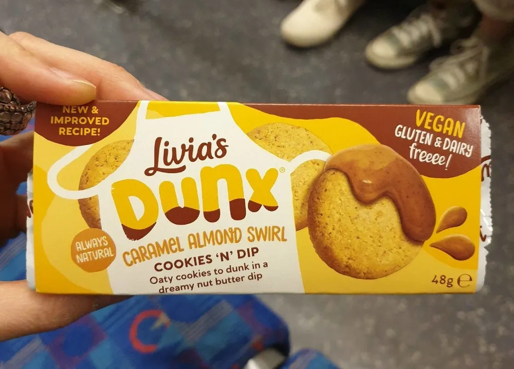 Caramel Almond Swirl Cookies'N'Dip