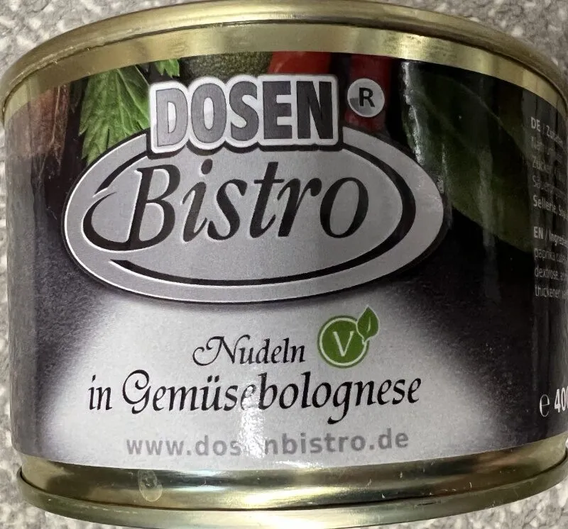 Nudeln in Gemüsebolognese