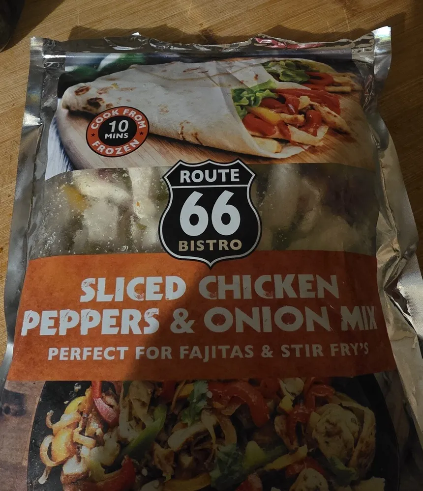 Sliced Chicken, Peppers And Onion Mix