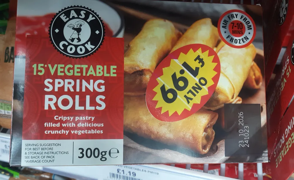 15 vegetable spring rolls pm199