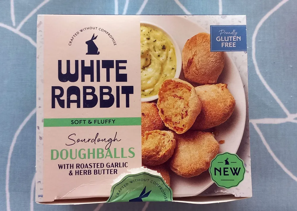 Sourdough doughballs with roasted garlic & herb butter
