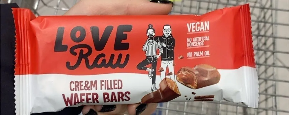 Love Raw cre&m filled wafer bars