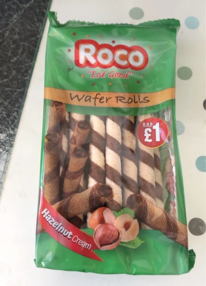 Roco hazelnut wafer rolls
