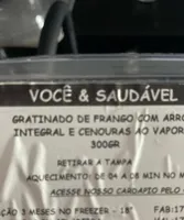 Gratinado de Frango, arroz integral e cenoura